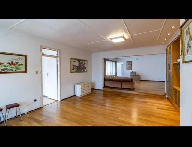 4 BEDROOM HOUSE FOR SALE IN MONDEOR
